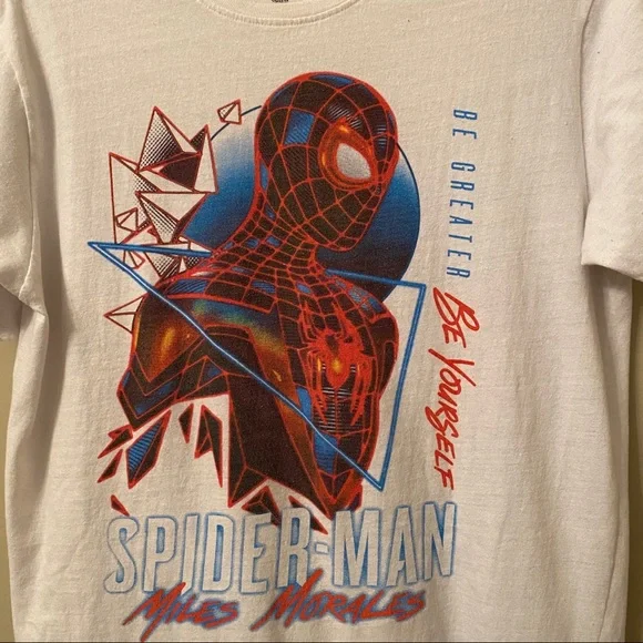 Marvel - Picture 4 of 4